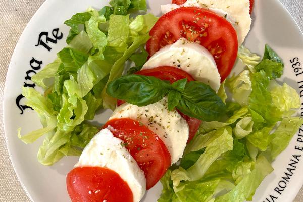 Caprese con mozzarella di bufala D.O.P.